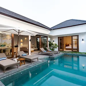 J4 Villa